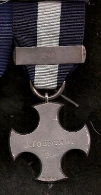 DISTINGUISHED SERVICE CROSS 1941 (& Bar 1942) R.N.V.R. ï¿½Minesweepingï¿½