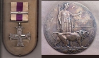 MILITARY CROSS (& Bar) & Death Plaque. Robert C. HARDINGHAM. Middï¿½x  & East African Rgt. (M.I.D.)