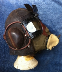 Battle of Britain (A Complete Fighter Rig) Flying Helmet, Goggles & Oxygen Mask (RARE & SUPERB)