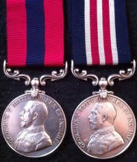 A Superb DISTINGUISHED CONDUCT MEDAL (Somme) MILITARY MEDAL "DOUBLE GALLANTRY" & 1914-15 Trio. To:18395. Gnr. FRED STOPFORD.