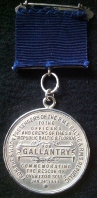 A VERY RARE & MUCH SOUGHT AFTER  C.Q.D. MEDAL "FOR GALLANTRY" (1909) Presented to the crews of SS REPUBLIC, SS BALTIC & SS FLORIDA for their heroic actions in saving 1700 lives after the collision of SS REPUBLIC & SS FLORIDA 