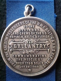 A VERY RARE & MUCH SOUGHT AFTER  C.Q.D. MEDAL "FOR GALLANTRY" (1909) Presented to the crews of SS REPUBLIC, SS BALTIC & SS FLORIDA for their heroic actions in saving 1700 lives after the collision of SS REPUBLIC & SS FLORIDA 