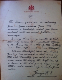 AN INTERESTING PRISONER OF WAR 1914-15 TRIO. To: 4247 & 435589 Pte F. SHADBOLT, HERTS & LEICESTER Regts.(Captured 27th May 1918, Battle of the Aisne & P.O.W. at Gustrow, Germany.
Original registered packet & box.