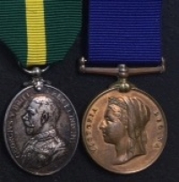 A UNIQUE & OUTSTANDINGLY SPECTACULAR BOER WAR Q.S.A. & GREAT WAR, 1915 TRIO, T.F.E.M. & 1887 JUBILEE  "CASUALTY" ST JOHN AMBULANCE & R.A.M.C. MEDICAL GROUP OF SEVEN with PLAQUE.