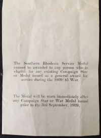 A VERY RARE "FULLY ATTRIBUTED" SOUTHERN RHODESIA WAR MEDAL. 1939-1945. WITH ISSUE SLIP & ORIGINAL ADDRESSED REGISTERED ENVELOPE 
