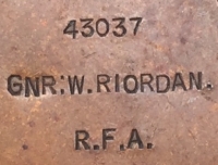 A HIGHLY UNUSUAL "HOOGE" DISTINGUISHED CONDUCT MEDAL "CASUALTY" GROUP OF 5: QSA (Boer War M.I.D) & 1914 Star & Bar Trio. 1st Rl MUNSTER Rgt & 112th By R.F.A. Died of Wounds, 5.10.16