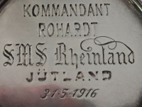 THE EXQUISITE IMPERIAL GERMAN NAVY “JUTLAND” CAPTAINS’ MEDAL. With Contemporary Naming: “KOMMANDANT ROHARDT. SMS RHEINLAND. JUTLAND.31.5.1916 (15ct Gold & .835 silver) 