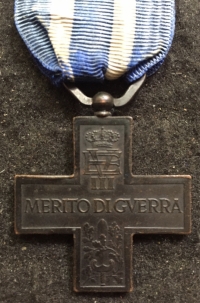 An Outstanding “One Man Army” (BATTLE CITATION) Distinguished Conduct Medal. To:266343, Sgt W. SMITH, BUCKS:BN 1/1 OXF.& BUCKS L.I. (Aylesbury).A Rare Medal Awarded in late 1918 for Italy , with Italian War Cross.

