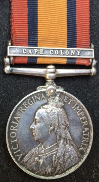 A VERY DESIRABLE QUEENS SOUTH AFRICA MEDAL (Cape Colony) (Entitied to an ALBERT MEDAL) With Superb Jewellers Copy. The original has never appeared on the market) 7716 PTE D.T. DAVIES. COLDSTREAM GUARDS.