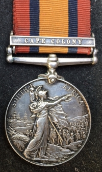 A VERY DESIRABLE QUEENS SOUTH AFRICA MEDAL (Cape Colony) (Entitied to an ALBERT MEDAL) With Superb Jewellers Copy. The original has never appeared on the market) 7716 PTE D.T. DAVIES. COLDSTREAM GUARDS.