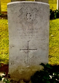 A VERY DESIRABLE  1914-15 Star Trio & Plaque  “2nd BATTLE OF BULLECOURT”  CASUALTY, 2894 Sgt Simpson Boyle Yuille. 9th HIGHLAND LIGHT INFANTRY.(Glasgow Highlanders). Killed In Action 6th May 1917. Age 24.