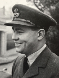 A Superb, Important & “Historically Unique“ Whitley pilot’s Aircrew Europe M.I.D. group of three, (Landed in error in a German field) & later THE FIRST BOMBER COMMAND CASUALTY OF WW2. F/O T.F. Parrott, M.I.D. 77 Sqd. RAF.