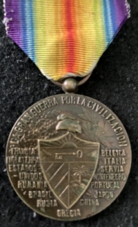 CUBAN ALLIED VICTORY MEDAL. ON ORIGINAL RIBBON.
AN EXTREMELY RARE & SELDOM SEEN MEDAL