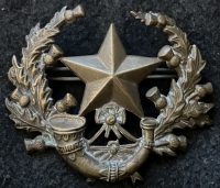 A Superb “Battle of Festubert” DISTINGUISHED CONDUCT MEDAL (Single) With an outstanding “One Man Army” Battle Citation.
A Motherwell man. 1339 L/ Cpl ROBERT SAMPSON. 1st/6th (Cameronians) Scottish Rifles.T.F.